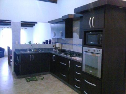 vendo casa en urb agua de canto palma real