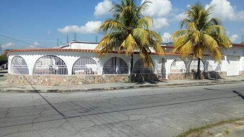 Casa en Venta en Villas del Centro, , VE RAH: 1714851