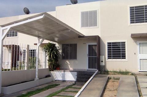 Venta de Bella Casa en Terrazas de La Ensenada Barquisimeto
