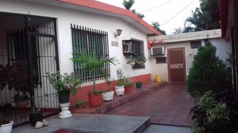 BELLISIMA Casa VENTA en Las Lomas MLS 1713485