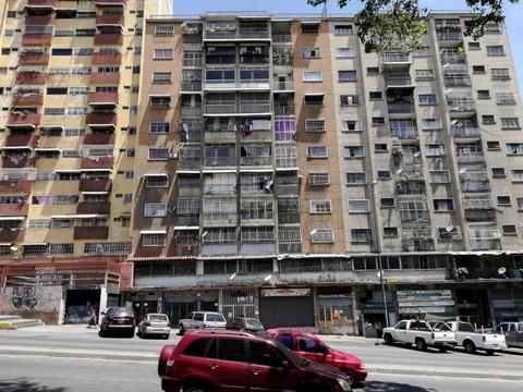 VENDO APARTAMENTO 36 MTS AV. PANTEON