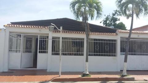 Sky Group Vende Amplia y Comoda Casa Amoblada Bucaral Sur