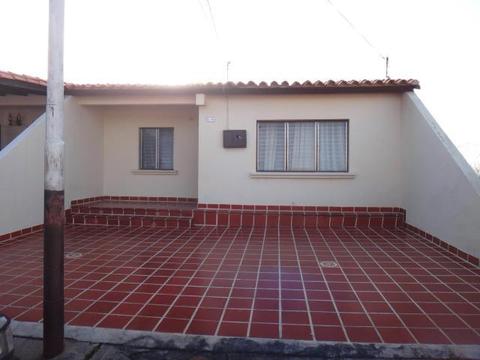 Casa en Venta en Urb. Los Bucares. Cabudare. Código Flex: 187341