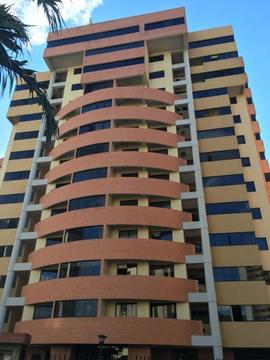 SKY GROUP Vende Apartamento en Portal de Mañongo NAA254 rocioskygroup