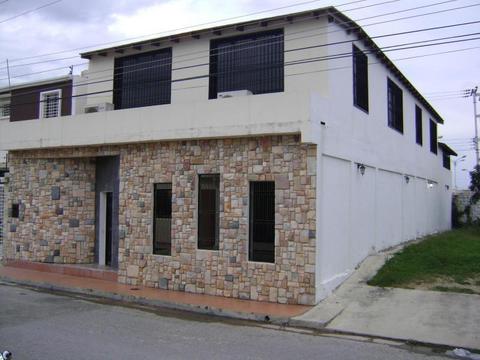 Casa en venta 1412635 villas Ingenio I Maracay  Eileen Castillo