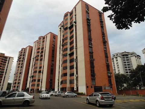 En Venta Apartamento en la Granja Conservado