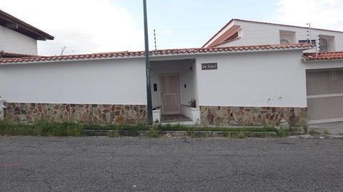 Casa en Venta en El Marques, , VE RAH: 1714477