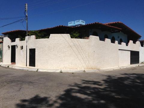 Casa en Venta en Los Robles, , VE RAH: 161216