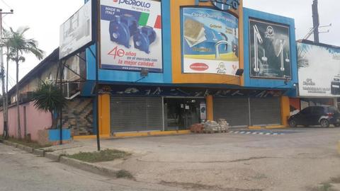 Local Comercial en Venta en Los Robles, , VE RAH: 168280