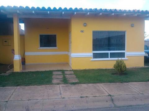 Linda casa en la Urb Terrazas