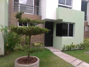 En venta casa de 3 niveles en la entrada de Barquisimeto