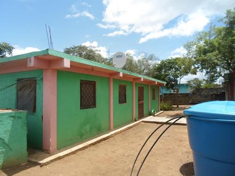 vendo casa por motivo de viaje escucho ofertas