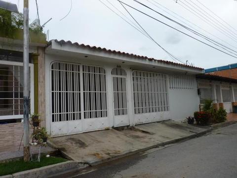 Casa en Venta en La Mantuana, Turmero Cod.1715434
