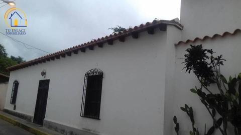 TEI, VENDE CASA COLONIAL CASCO HISTÓRICO DE LA ASUNCIÓN