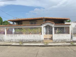 Casa en la Fundación Mendoza de Acarigua, Estado , Linda y fina para usted