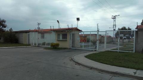 casa en Venta en Ciudad Alianza Cod:186472/Cindy Vargas 4127699512