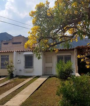 Casa en La Esmerañda  Oferta