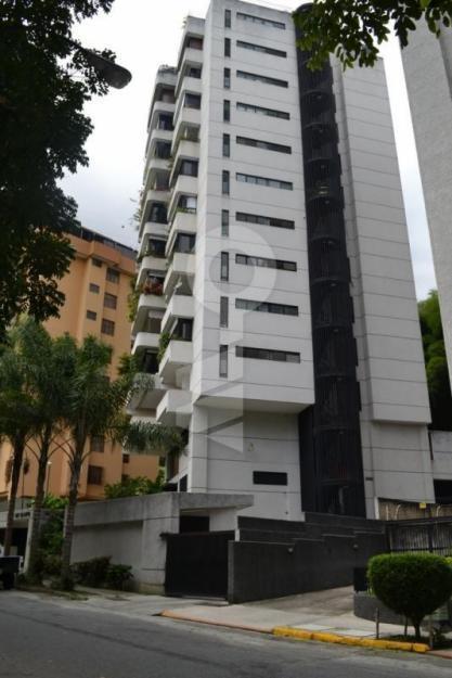 Apartamento con Terraza Techada/Caracas