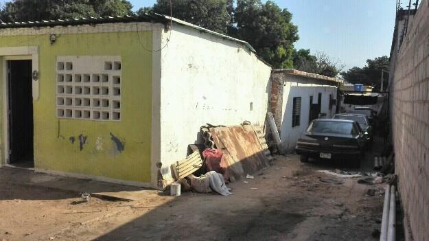 Casa con 6 cuartos de plata banda