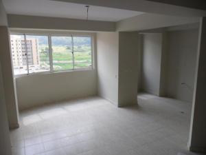 INMUEBLEHOY Sonsire Oviedo vende apto en Urb. Mañongo 1515021