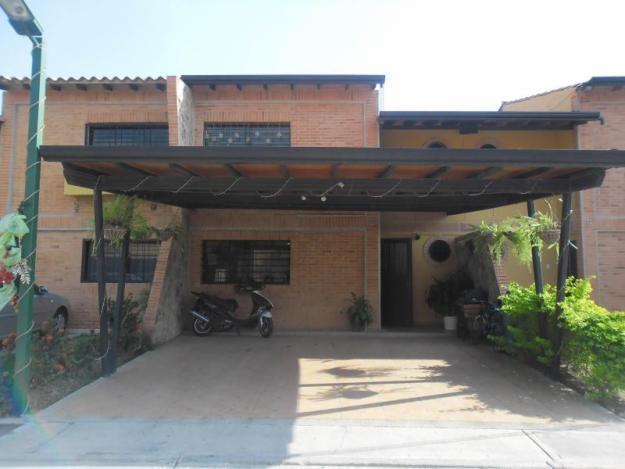 En venta townhouse en