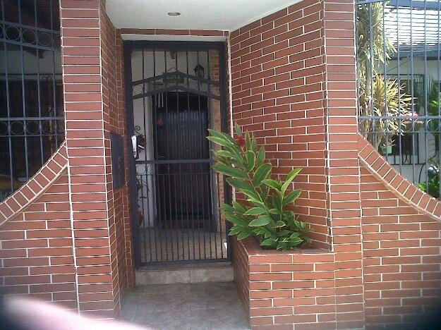 Vendo casa en la Floresta