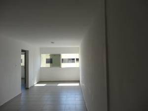 Apartamento en Venta. Excelente zona de . Urb. Paraparal