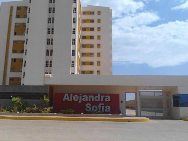 Apartamento en venta Av. Guajira  Mls 1512887