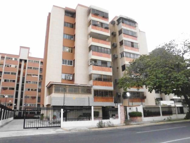 Alquiler de apartamento en la Paragua solo para empresas