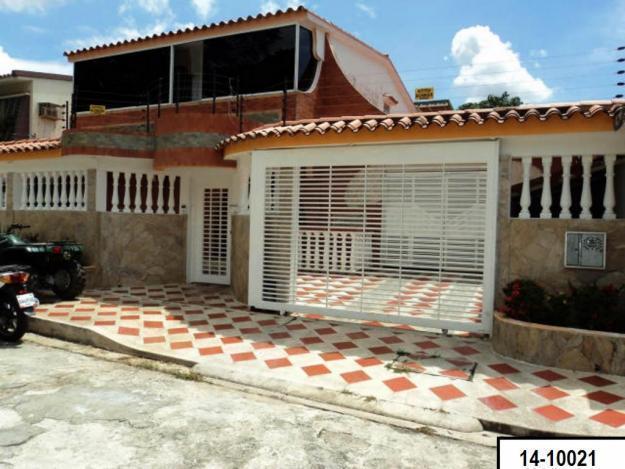 EN VENTA HERMOSA CASA EN PREBO III /