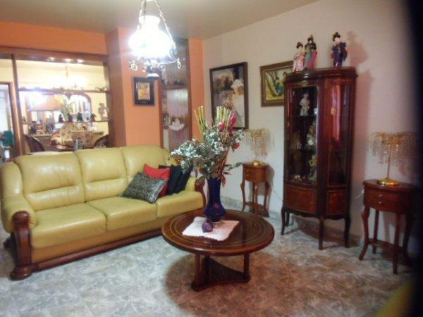 inmuebles 4por ciento vende casa en parqueserino  COD635