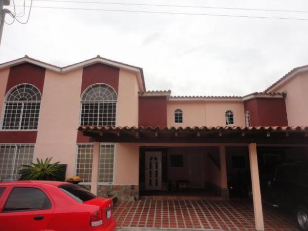 Townhouse en Venta en La EntradaNaguanagua MLS1514681 MB