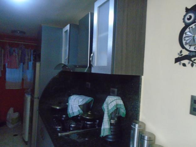 se vende excelente apartamento en Paraparal