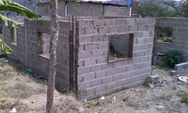 Vendo casa en construcción