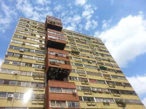 VENDO BELLO APARTAMENTO EN MAÑONGO PALMA REAL