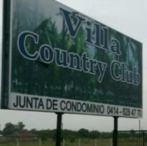 Vendo dos parcelas en Villa Country Club