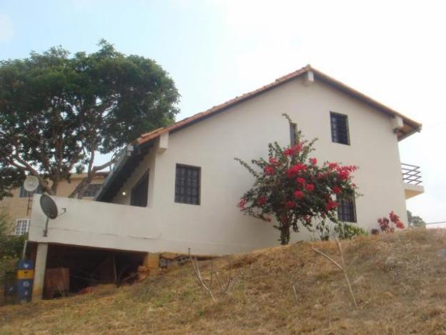 RentAHouse vende hermosa casa tipo chalet en asentamiento La Mata
