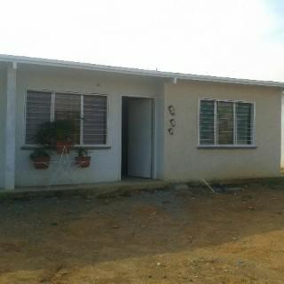 vendo casa en prados del sol 3