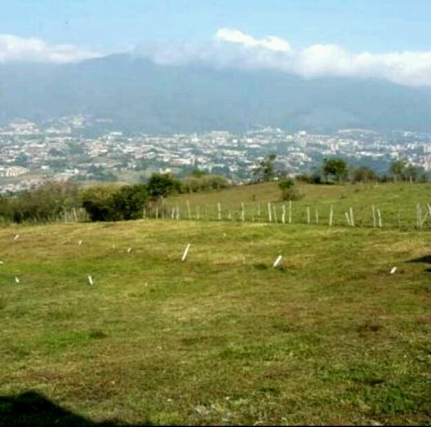 Vendo parcela en conjunto cerrado en Tucape