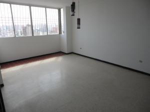 Apartamento en Venta Juana de Avila MLS 155943