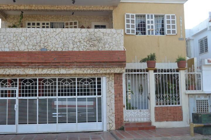 APARTOQUINTA EN VENTA .URB.San Rafael. Maracibo