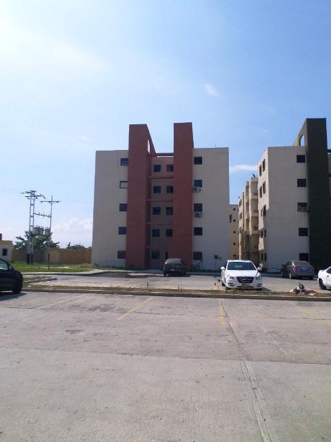 Louisiana Torres Consolitex Vende apartamento a estrenar en Conj. Res. Pomarrosa en Paraparal