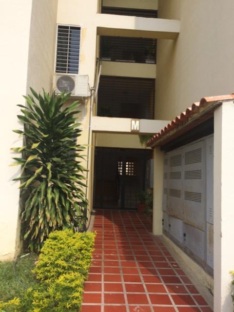 Louisiana Torres Consolitex. Vende Apartamento listo para mudarse en Res. Caranaday