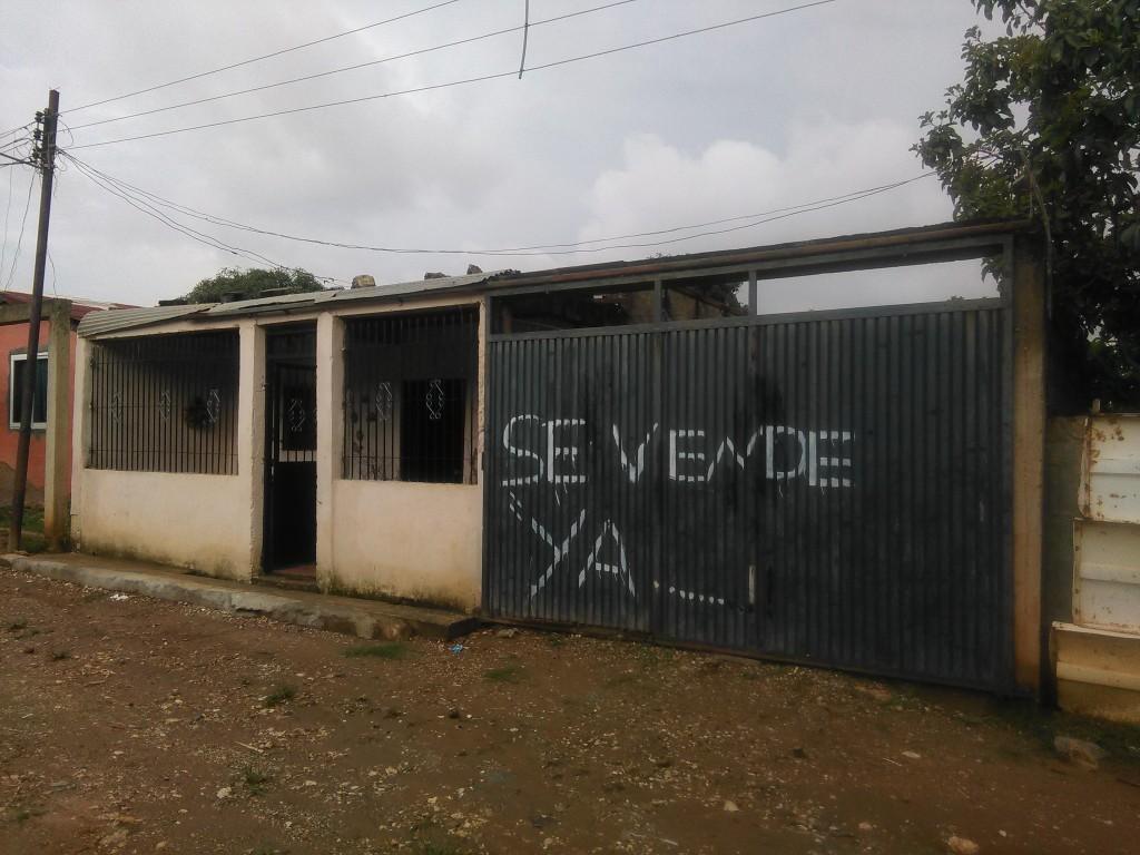 Vendo casa en Colinas de Guacamaya,  edo