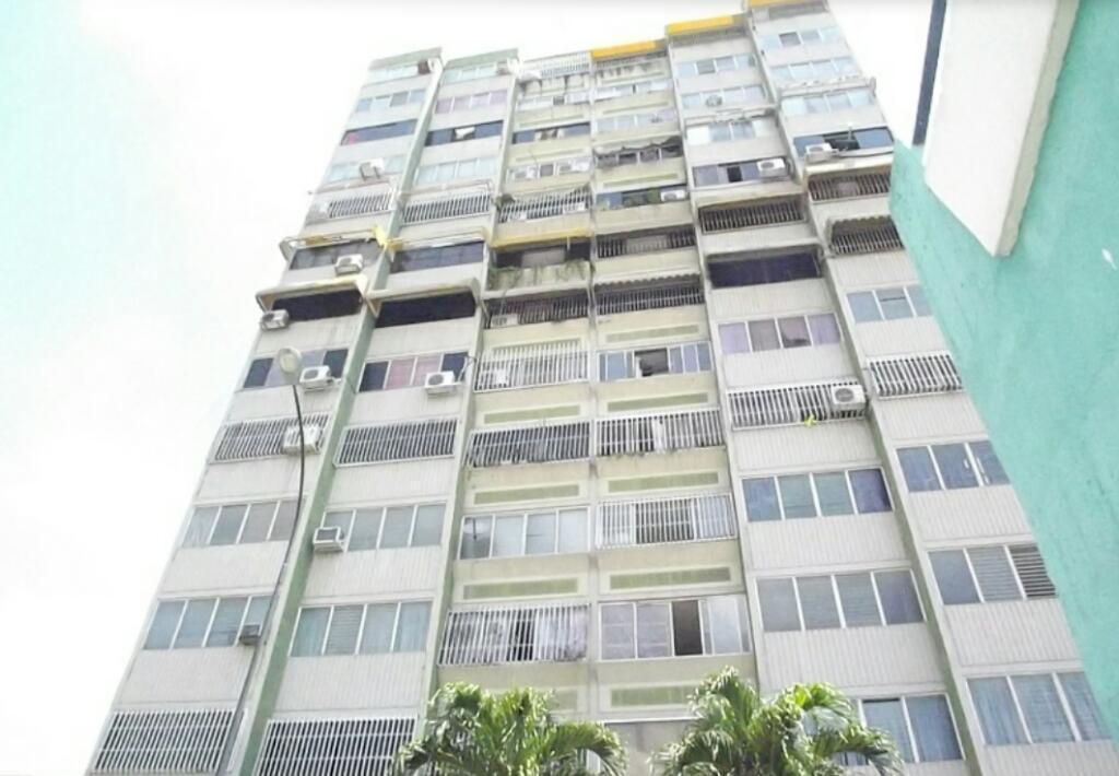 Enmetros2 Ofrece en Venta apartamento en la Granja