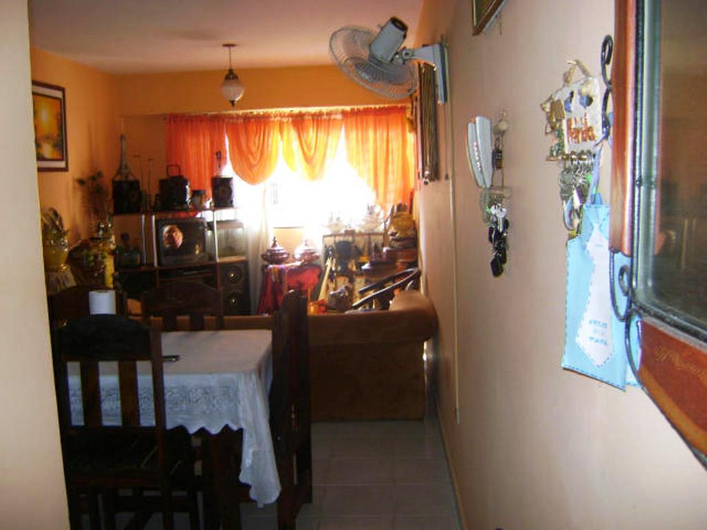 EN VENTA CÓMODO APARTAMENTO EN LAS CHIMENEAS /