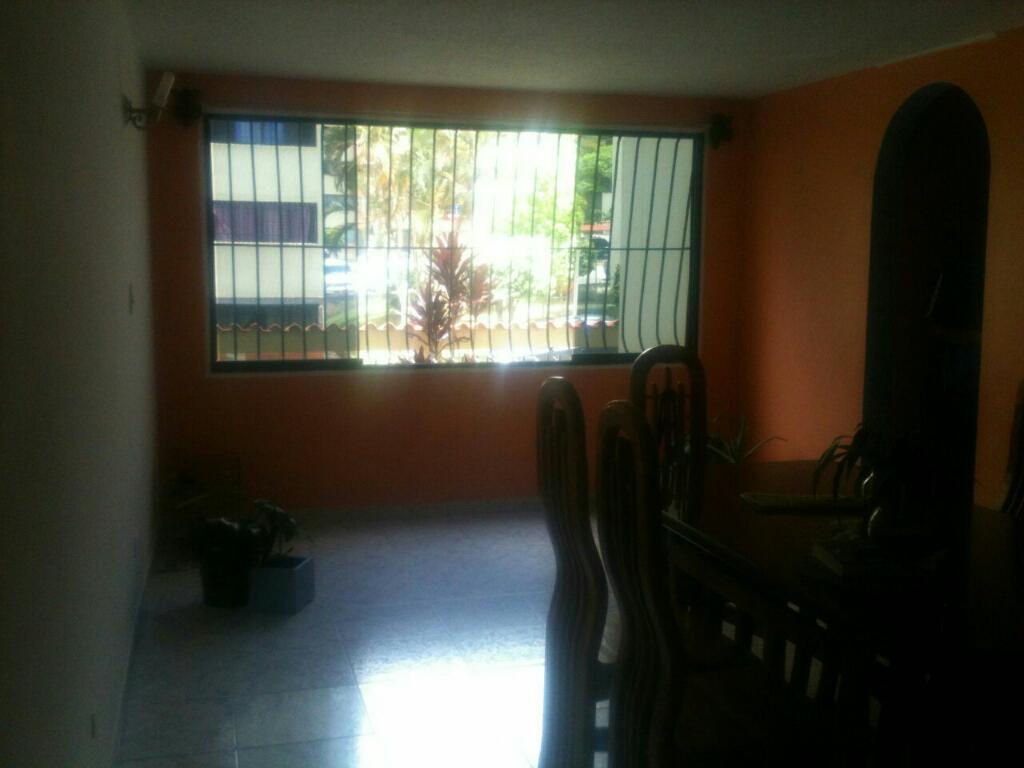 Vendo bello apartamento en las Américas cerca del terminal