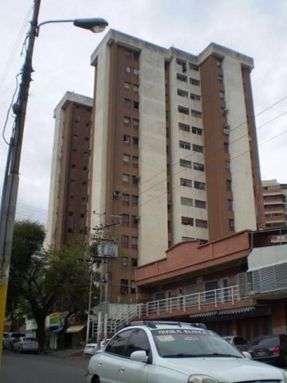 Apartamento en venta av Bolivar La Victoria código 167475