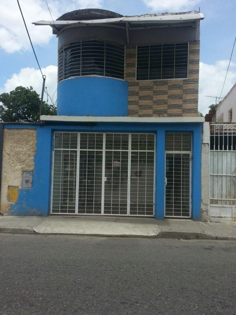 Vendo Bella y Cómoda Casa en !!