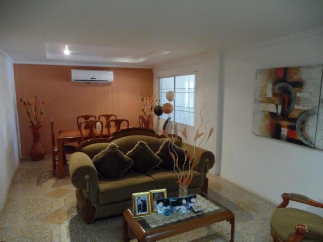 Casa en Venta en Club Hipico  MLS 161486